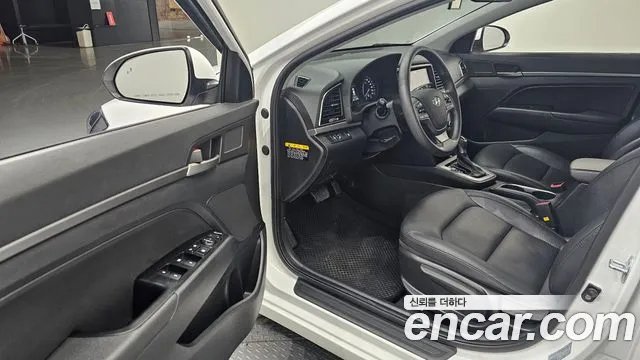 Hyundai Avante AD id 2484851 из Кореи 20