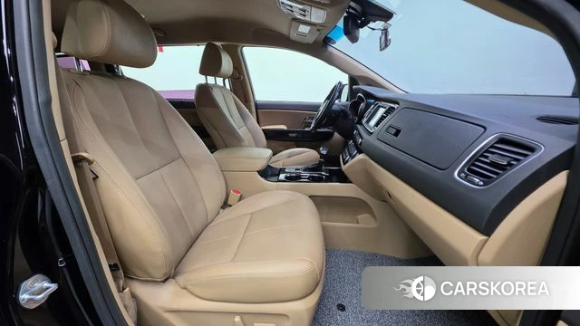 Kia The New Carnival id 3853647 из Кореи 20