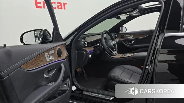 Mercedes-Benz E-Class W213 id 3507747 из Кореи 20