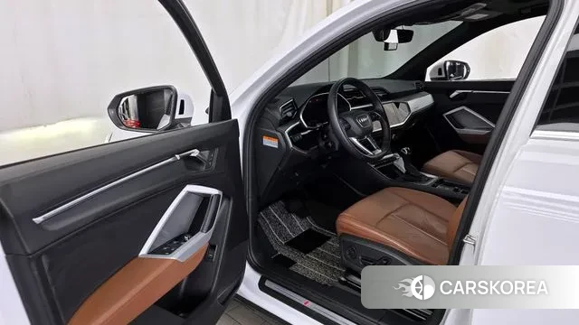 Audi Q3 (F3) id 3721479 из Кореи 21