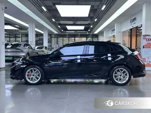 Honda Civic id 4261938 из Китая 16