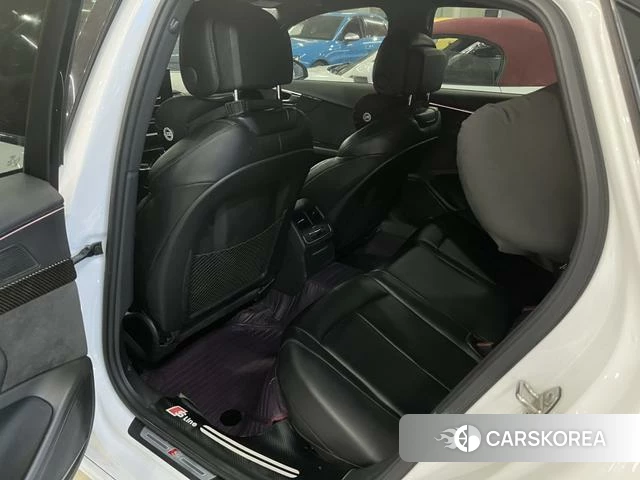 Audi A4L id 4213730 из Китая 18