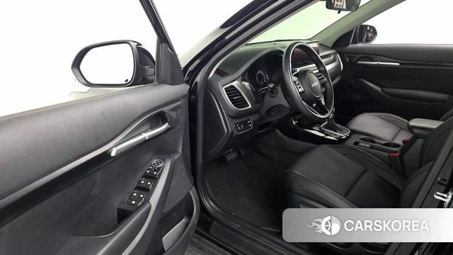 Kia Seltos id 4395798 из Кореи 28
