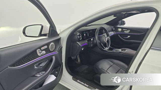 Mercedes-Benz E-Class W213 id 4330571 из Кореи 20
