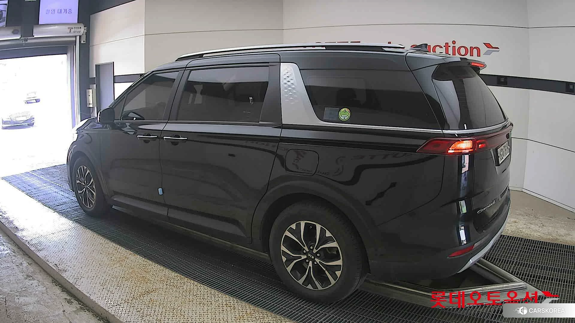 Kia Carnival id 4289511 из Кореи 36