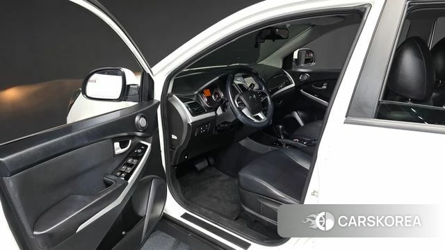 Ssangyong New Style Korando C id 3899945 из Кореи 20