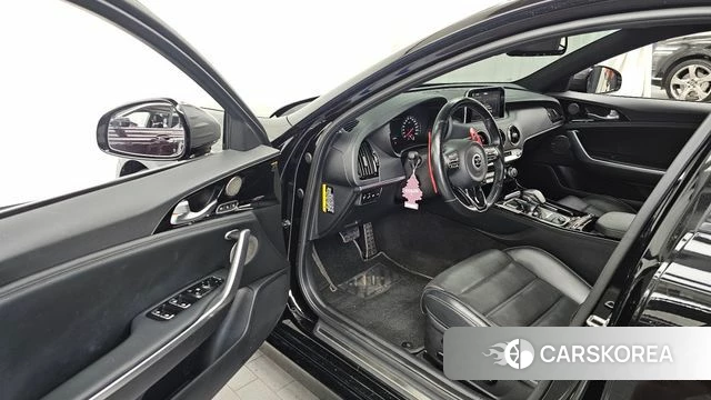 Kia Stinger id 4425046 из Кореи 20