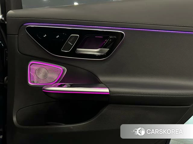 Mercedes-Benz Class C id 4276700 из Китая 22