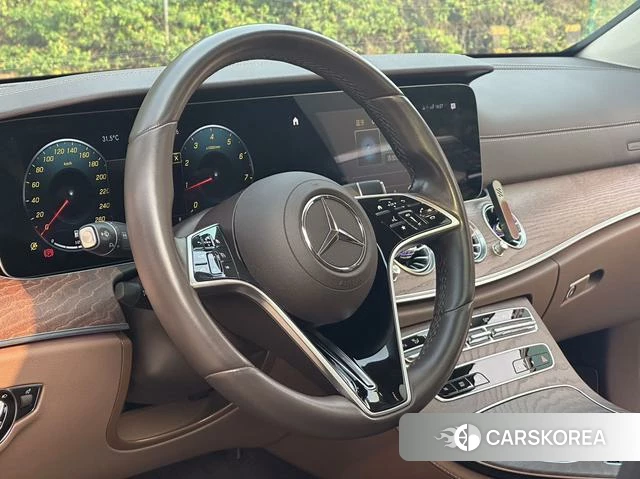 Mercedes-Benz E-class id 4264506 из Китая 19