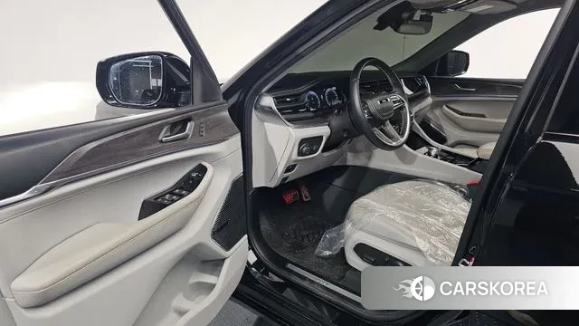 Jeep Grand Cherokee (WL) id 3555844 из Кореи 20