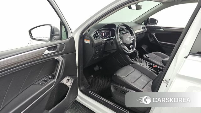Volkswagen Tiguan Allspace id 4630916 из Кореи 20