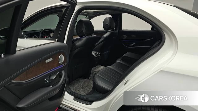 Mercedes-Benz E-Class W213 id 4180336 из Кореи 20