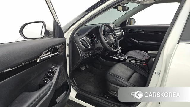 Kia Seltos id 4293342 из Кореи 33