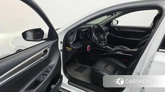 Hyundai The New Grandeur IG id 4562470 из Кореи 31