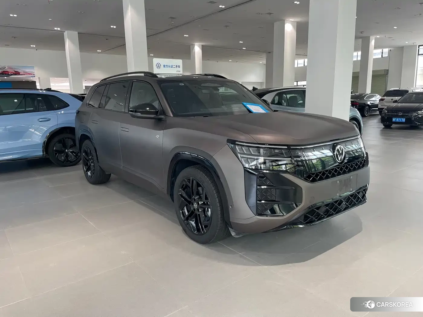 Volkswagen Touareg id 4622450 из Китая 12