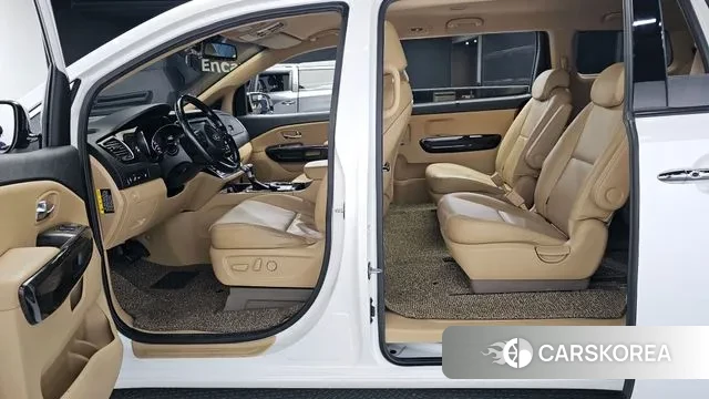 Kia The New Carnival id 2997423 из Кореи 20