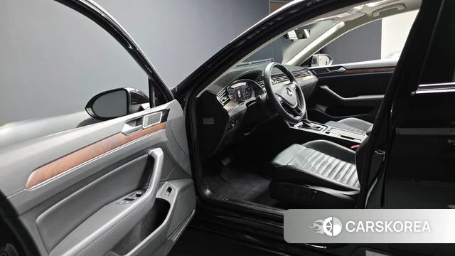 Volkswagen Passat GT (B8) id 3821073 из Кореи 20