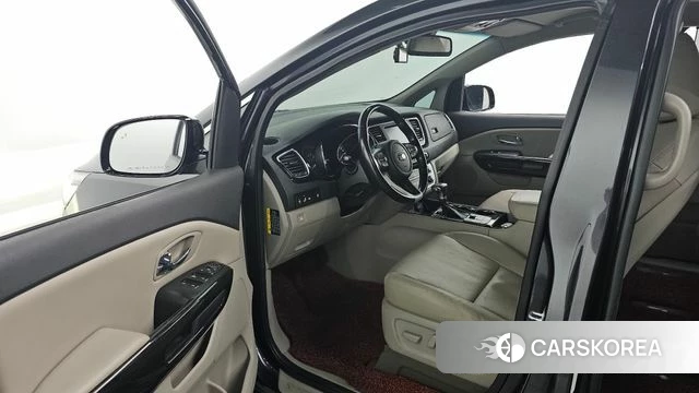 Kia The New Carnival id 4760000 из Кореи 20