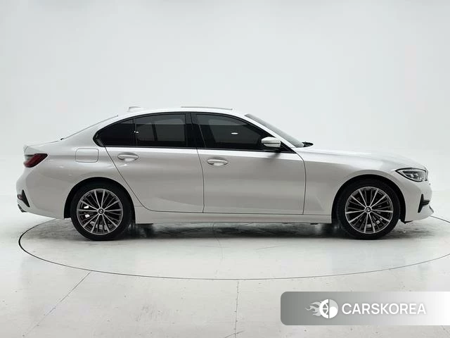 BMW 3 series id 4207774 из Китая 24
