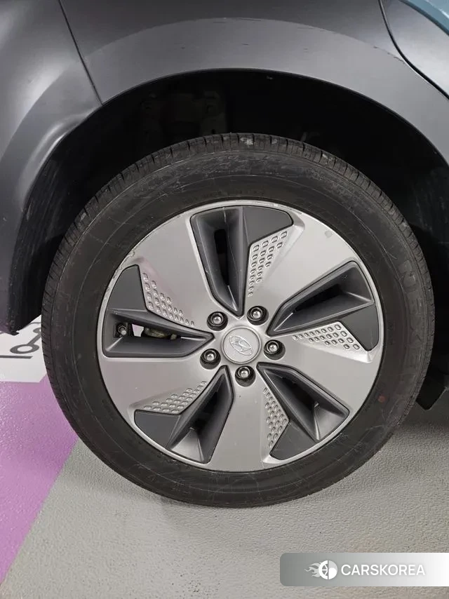 Hyundai Kona Electric id 3451587 из Кореи 14