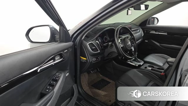 Kia Seltos id 4647451 из Кореи 37