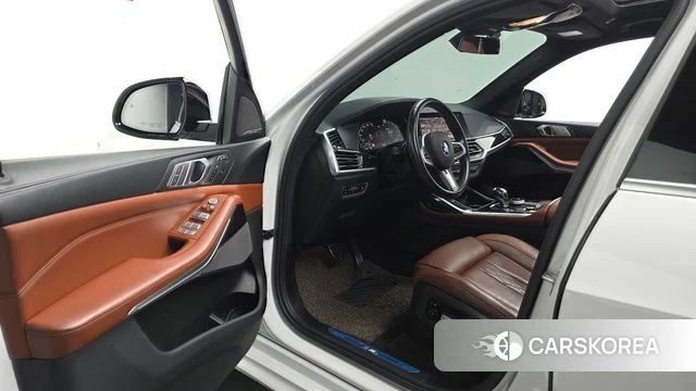BMW X7 (G07) id 4586626 из Кореи 37