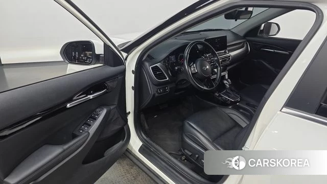 Kia Seltos id 4676839 из Кореи 20