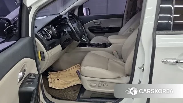 Kia The New Carnival id 3480313 из Кореи 19