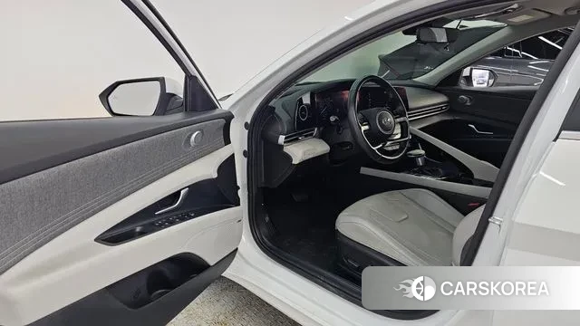 Hyundai Avante (CN7) id 3740548 из Кореи 20