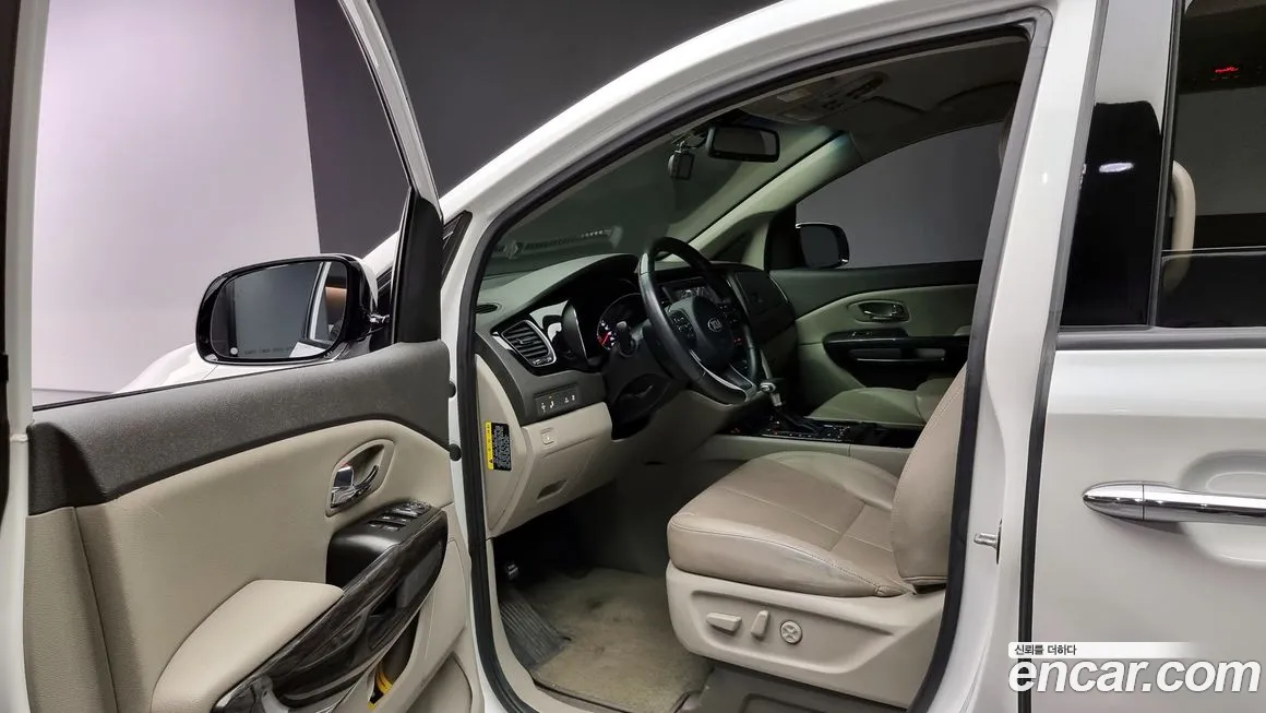 Kia All New Carnival id 727698 из Кореи 20