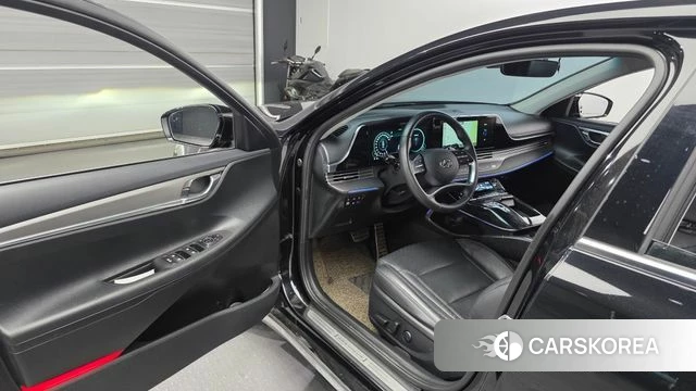 Hyundai The New Grandeur IG Hybrid id 4433854 из Кореи 30