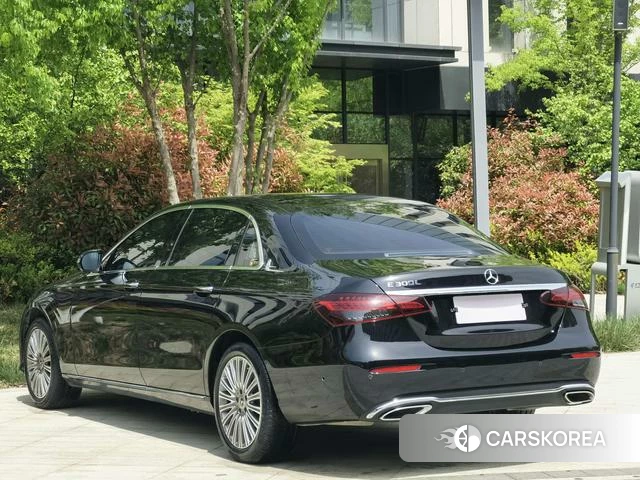 Mercedes-Benz E-class id 4275665 из Китая 15