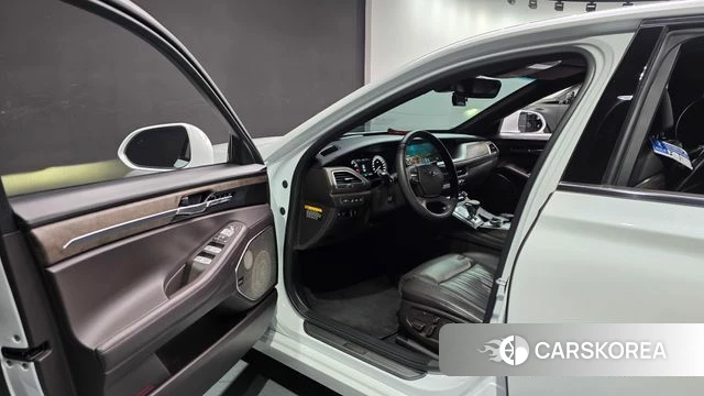 Genesis G90 id 4855944 из Кореи 32