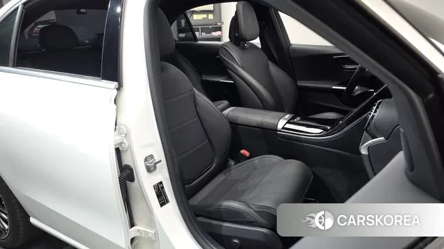 Mercedes-Benz C-Class W206 id 3538804 из Кореи 20