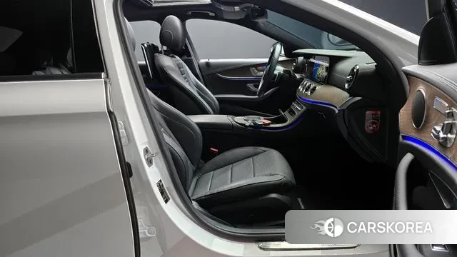 Mercedes-Benz E-Class W213 id 3427575 из Кореи 20
