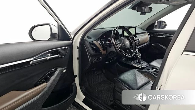 Kia Seltos id 4415623 из Кореи 38