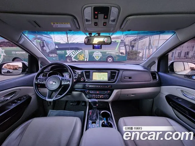 Kia The New Carnival id 2438279 из Кореи 20