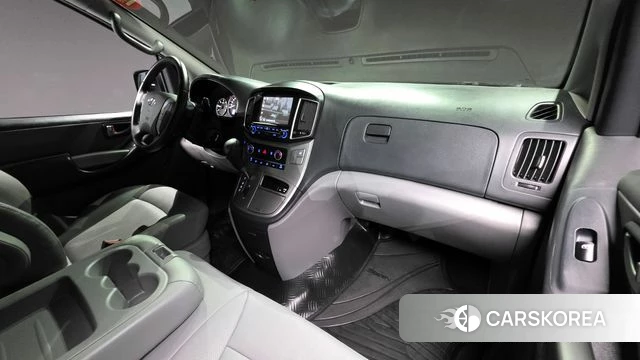 Hyundai The New Grand Starex id 4232705 из Кореи 31