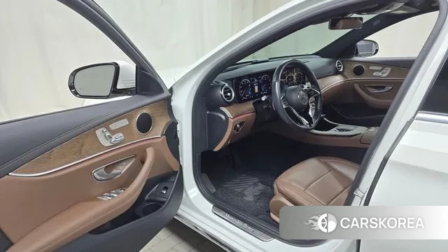 Mercedes-Benz E-Class W213 id 3421284 из Кореи 20