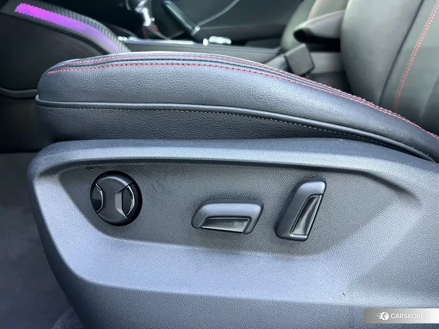 Audi Q2L id 4515303 из Китая 24