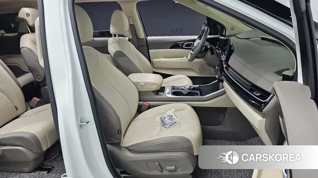 Kia The New Carnival 4th Generation id 3528230 из Кореи 20