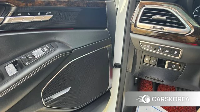 Genesis G90 id 4344626 из Кореи 13