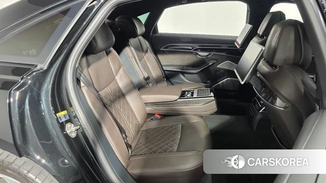 Audi S8 (D5) id 4535700 из Кореи 41