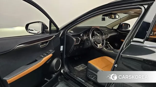 Lexus NX300h id 3361648 из Кореи 20