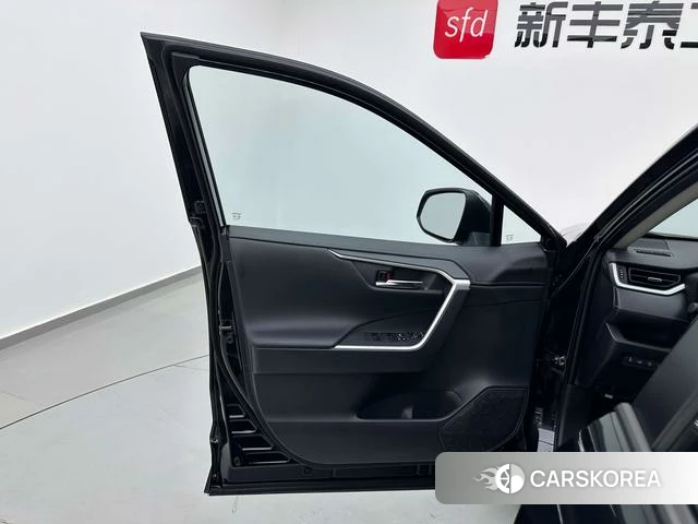 Toyota RAV4 Rongfang id 4300375 из Китая 32