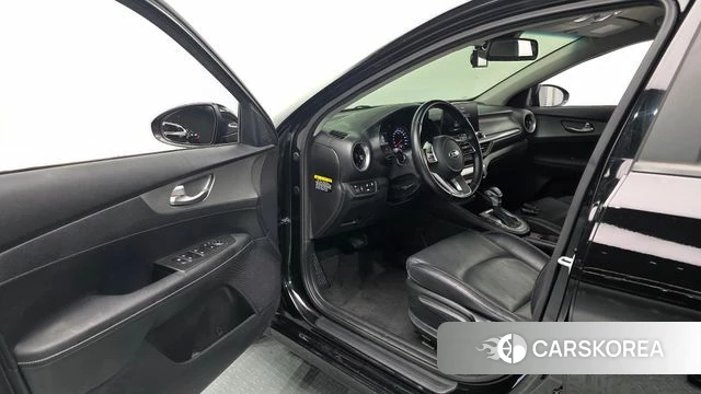 Kia Come New K3 id 4881933 из Кореи 31