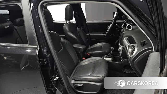 Jeep Renegade id 3274543 из Кореи 20