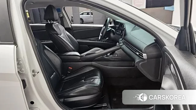 Hyundai Avante (CN7) id 3655983 из Кореи 20