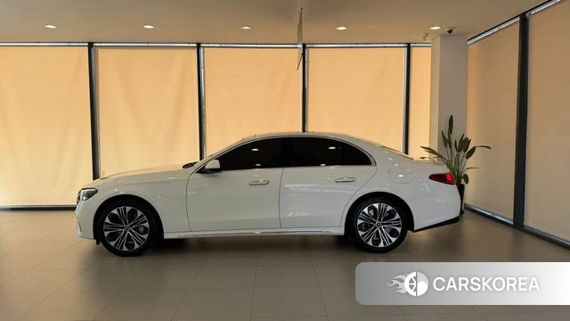 Mercedes-Benz E-Class W214 id 4833918 из Кореи 17