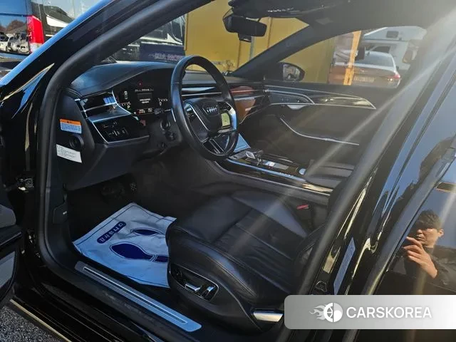 Audi A8 (D5) id 3529641 из Кореи 15